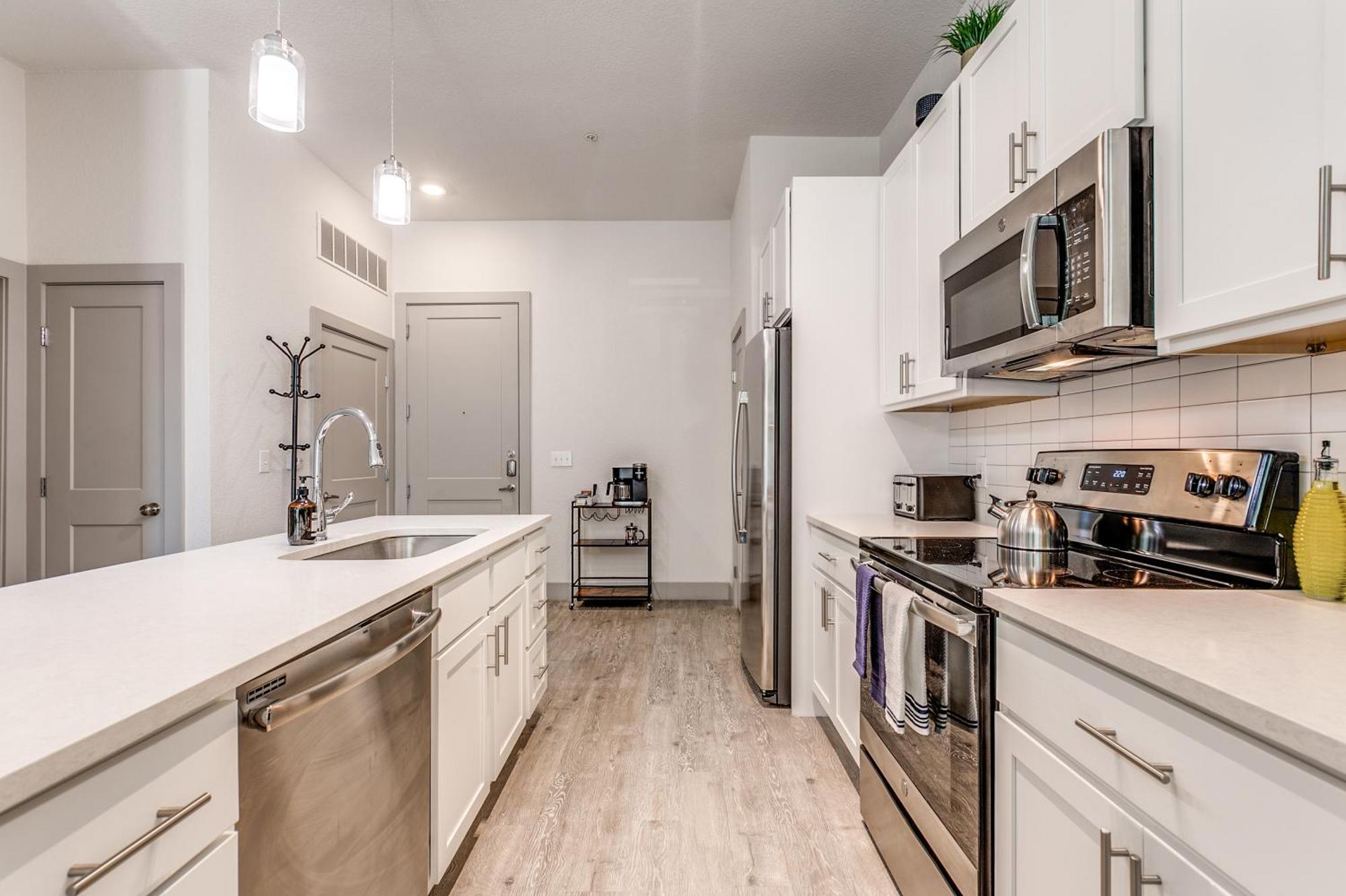 Lush Downtown Condo On Riverwalk W King Ste, Free Parking, Pet Friendly, Centrally Located On Riverwalk Сан-Антоніо Екстер'єр фото